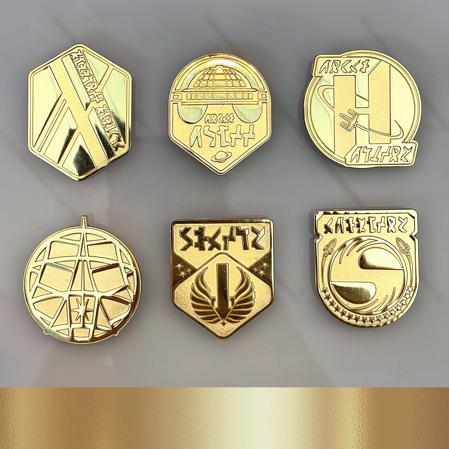 Set of 6 Host Hotel Pins GOLD ed.30 made
