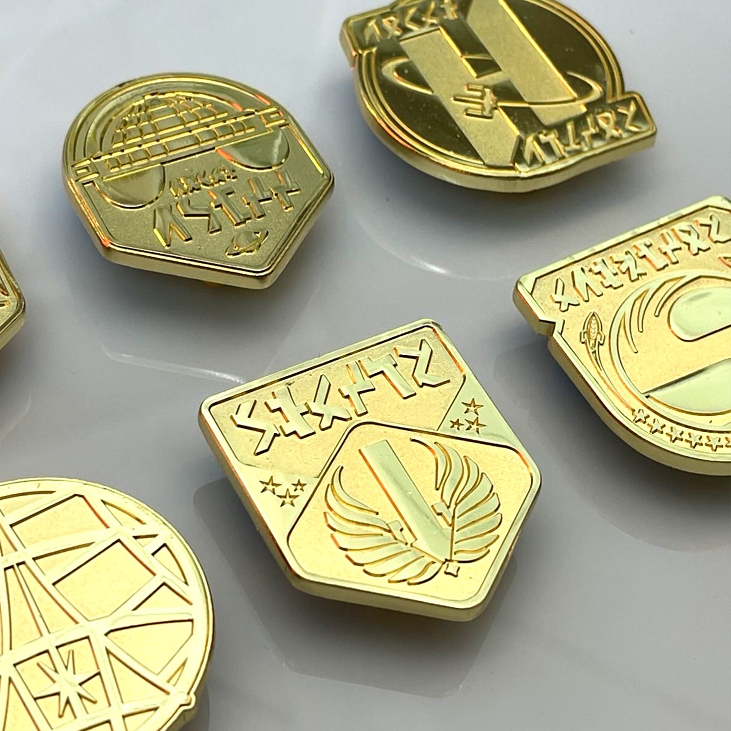 Set of 6 Host Hotel Pins GOLD ed.30 made