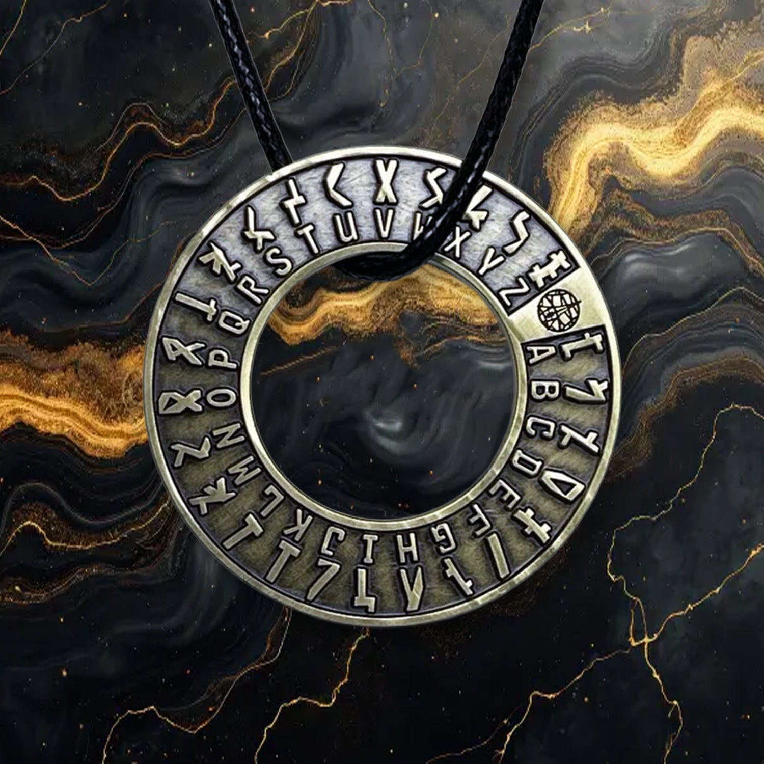 Necklace w. Carpet Decoder BLACK ed. 20 made